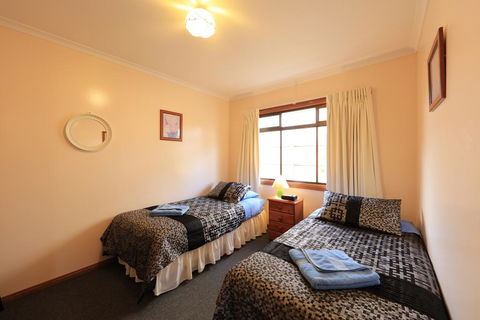 Arthur River Holiday Units - Accommodation Whitsundays 0