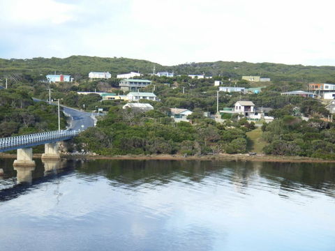 Arthur River Holiday Units - Accommodation Whitsundays 1