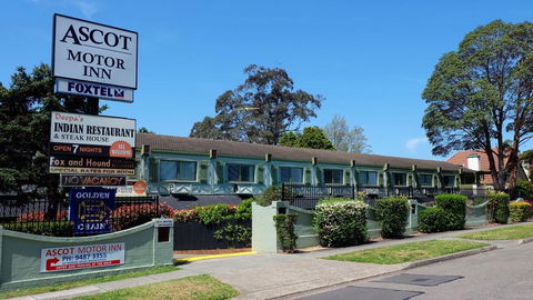 Ascot Motor Inn - Accommodation Whitsundays 0