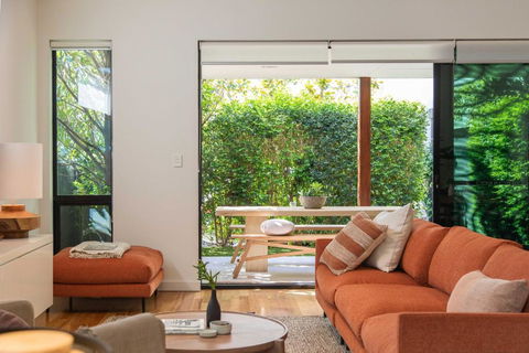Luxury Norwood Retreat - Accommodation Whitsundays 0