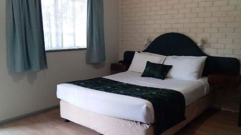 Macquarie Valley Motor Inn - Accommodation Whitsundays 1