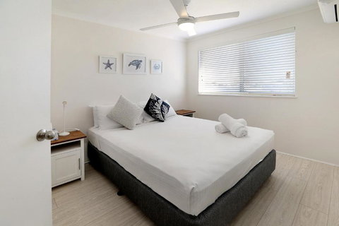 MAINSAIL8- MOOLOOLABA BEACH - Accommodation Whitsundays 1