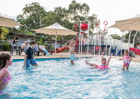Marion Holiday Park - Accommodation Whitsundays 0