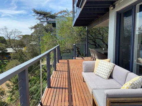 McCrae Treehouse - Accommodation Whitsundays 0