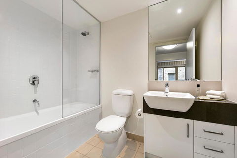 Melbourne Carlton Central Apartment Hotel Official - Accommodation Whitsundays 2
