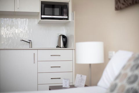 Merivale Motel - Accommodation Whitsundays 3
