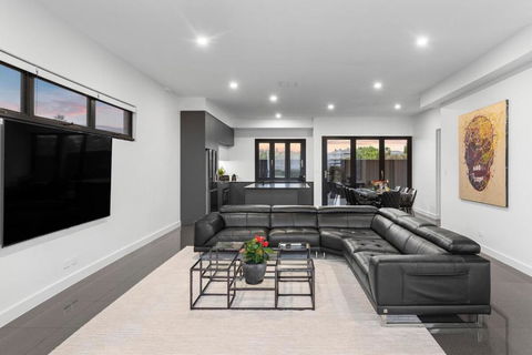 Moana Sands - Luxury Beachfront - Accommodation Whitsundays 3
