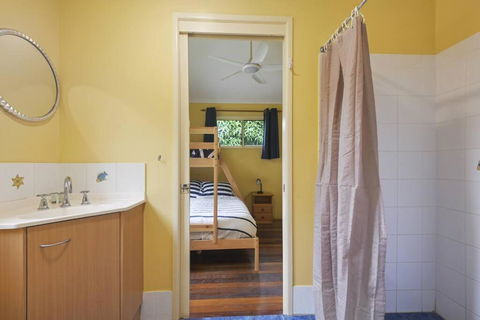 Moreton Island Retreat - Accommodation Whitsundays 2