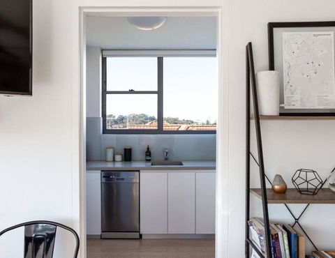 Mosman Bay Magic - Harbourview Studio With Rooftop - Accommodation Whitsundays 3