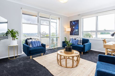 Mosman Views, 2bed, Parking, 15min Walk To Beach - Accommodation Whitsundays 0