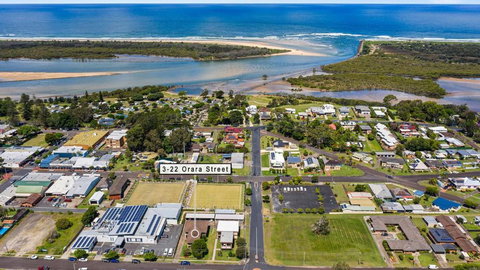 Myee Court - Accommodation Whitsundays 0