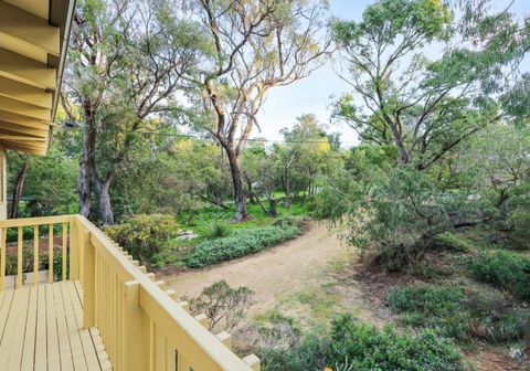 Nature Lovers Dream In Dawesville - Accommodation Whitsundays 1