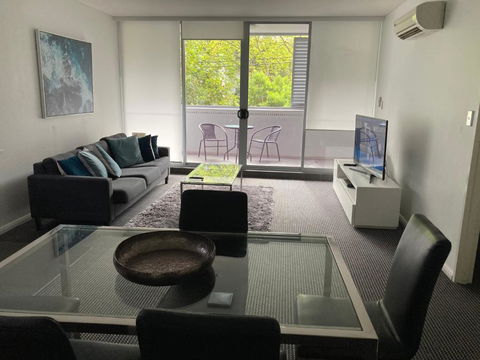 North Sydney Wyndel Apartments-MIL1005 - Accommodation Whitsundays 0