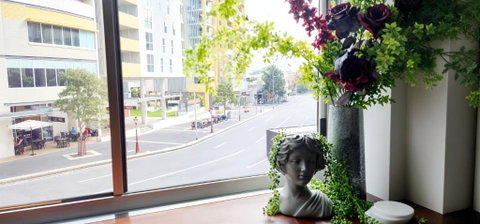 NYC Loft Brisbane, Free Parking! - Accommodation Whitsundays 1