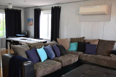 Ocean Breeze - Accommodation Whitsundays 2