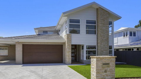 Ocean Breeze - Umina Beach - Accommodation Whitsundays 0