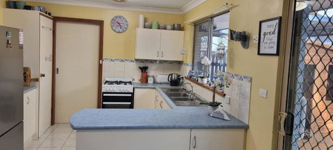 Ocean Street Delight - Accommodation Whitsundays 3