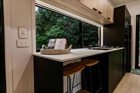 Obi Creek Cabin - Accommodation Whitsundays 3