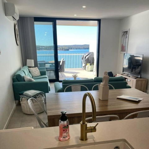 OHANA - SeaHome - Accommodation Whitsundays 1