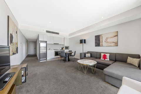 One Bedroom Private Apartment At 88 Archer St Chatswood - Accommodation Whitsundays 3