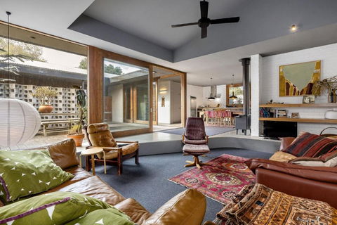 One-Dunny Beach House - Accommodation Whitsundays 2