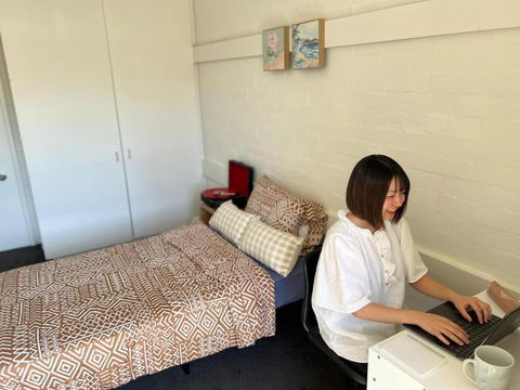 Ozi Village Cardigan - Accommodation Whitsundays 2