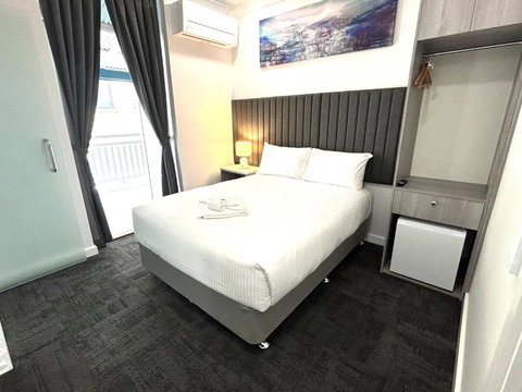 Palace Hotel Proserpine - Accommodation Whitsundays 3