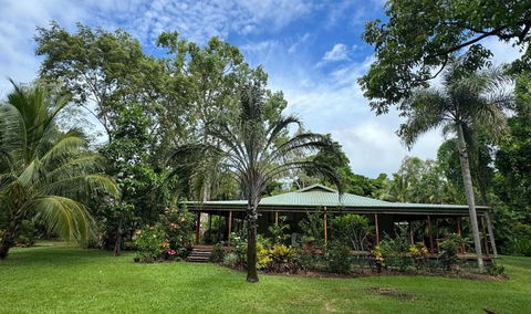 Paperbark Retreat - Accommodation Whitsundays 0