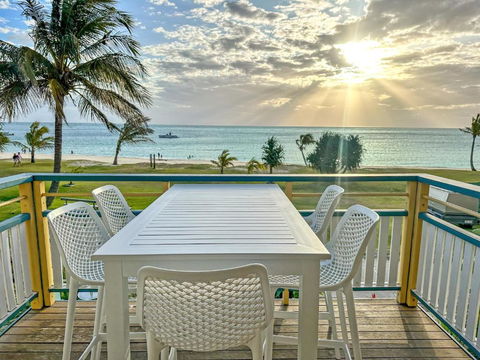 Paradise Palms Tangalooma - Accommodation Whitsundays 0