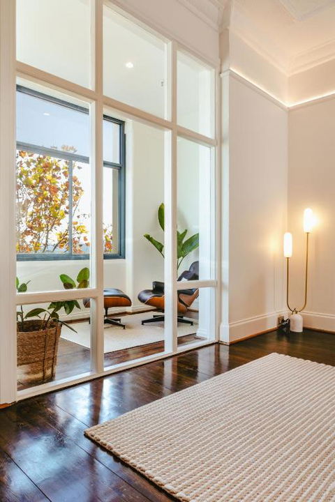 Paris End Of St Kilda Apartment - Accommodation Whitsundays 3