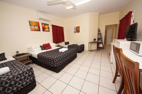 Parkside Motel Ayr - Accommodation Whitsundays 1