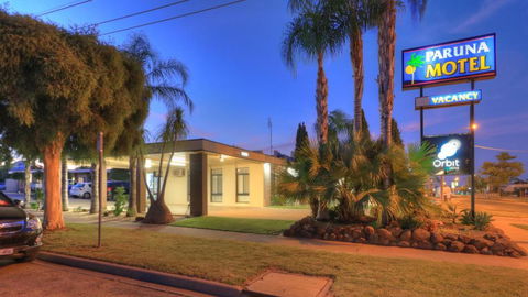 Paruna Motel - Accommodation Whitsundays 0