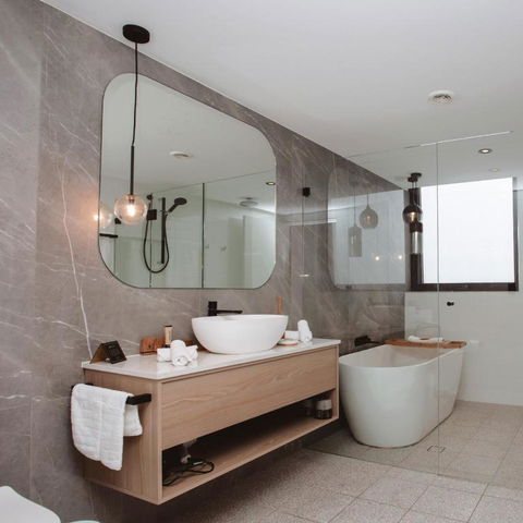 Pasadena Sydney - Accommodation Whitsundays 2