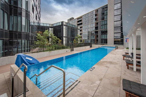 Penthouse Apartment In Belconnen - Accommodation Whitsundays 0