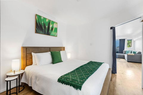 Porta Bella - Euro Elegance Meets Modern Flair - Accommodation Whitsundays 1