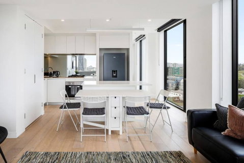 Perfect Haven In Spring Hill 2B1B And Parking - Accommodation Whitsundays 1