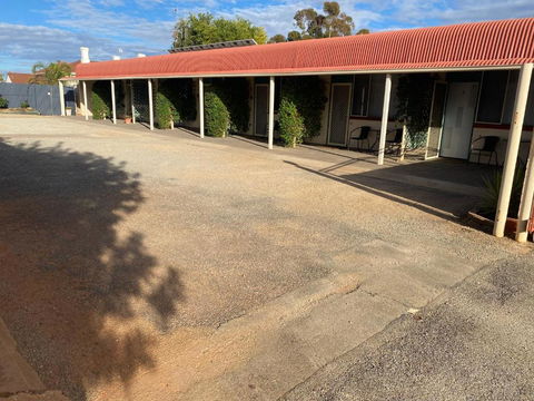 Peterborough Motel - Accommodation Whitsundays 2