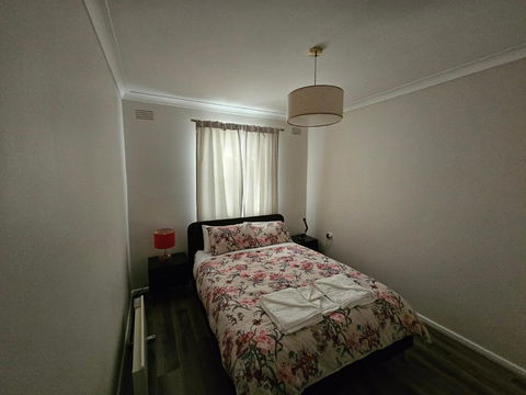 Phoenix House - Accommodation Whitsundays 3