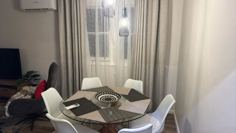 Phoenix House - Accommodation Whitsundays 1