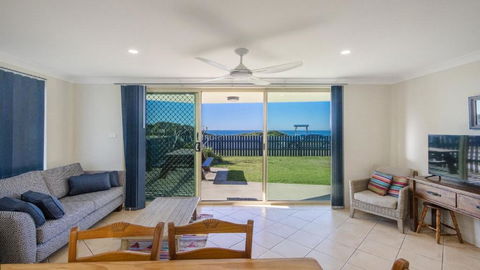 Pippi View 1 - Accommodation Whitsundays 2