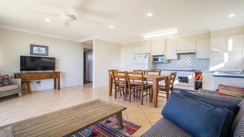 Pippi View 1 - Accommodation Whitsundays 3