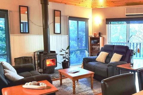 Poolway Cottage Hepburn Springs - Accommodation Whitsundays 0