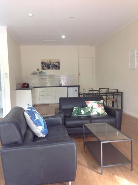 Port Elliot Rural Retreat - Accommodation Whitsundays 3