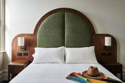 Portarlington Grand Hotel - Accommodation Whitsundays 0