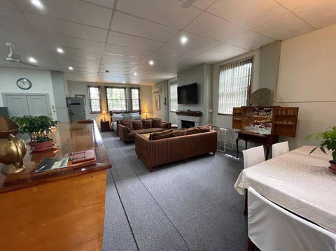 Post Office Boutique Accommodation - Accommodation Whitsundays 3