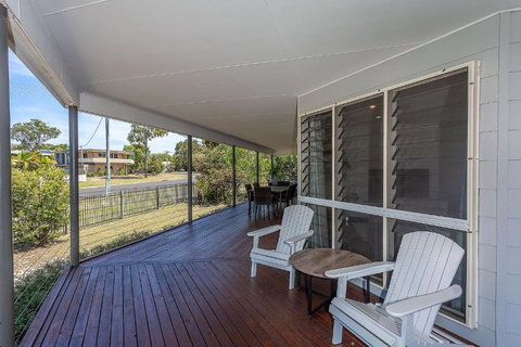 Rainbow Tides - Accommodation Whitsundays 1