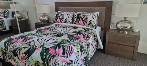 Private Suite Nautilus Beach Front Resort - Accommodation Whitsundays 0