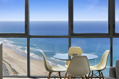 Premium Oceanfront Unit At Rhapsody Surfers Paradise - Accommodation Whitsundays 0
