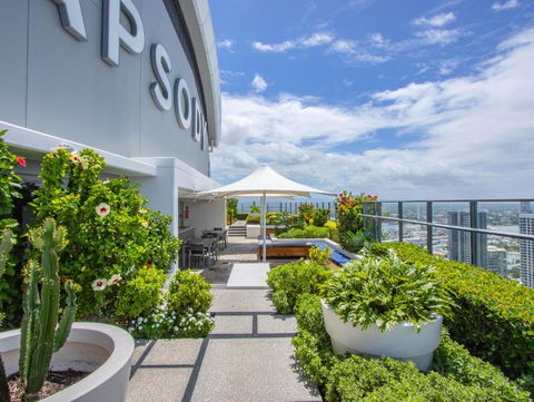 Premium Oceanfront Unit At Rhapsody Surfers Paradise - Accommodation Whitsundays 1