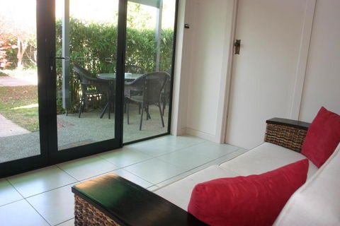 Primrose Cottage - Accommodation Whitsundays 3